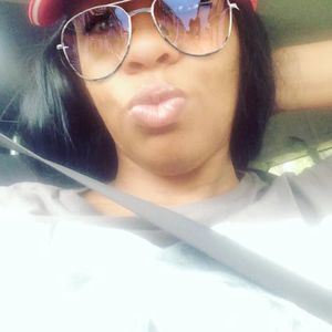 Meet your Posher, Helena